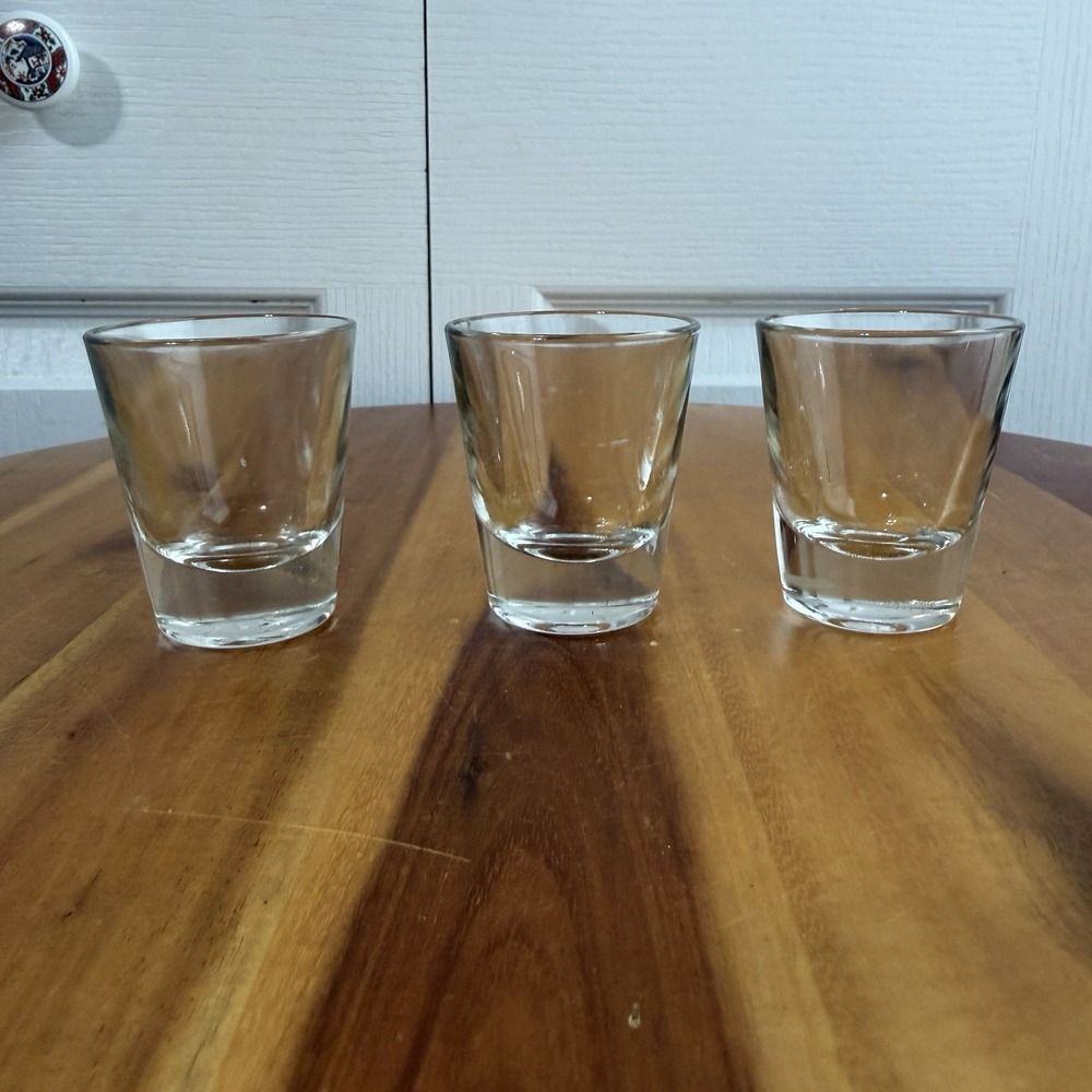 Lot Of 3 Shot Glasses Bar Man Cave Replacements Party‎ Travel Unisex